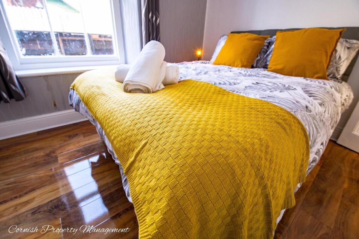 River Street Apartments Truro Zimmer foto
